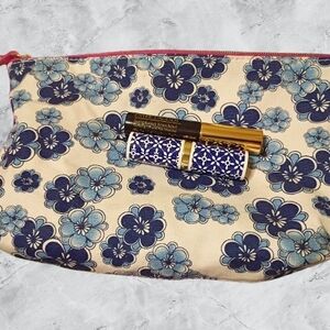 New Estee Lauder Blue Floral Cosmetic Pouch with Lipstick And Mascara